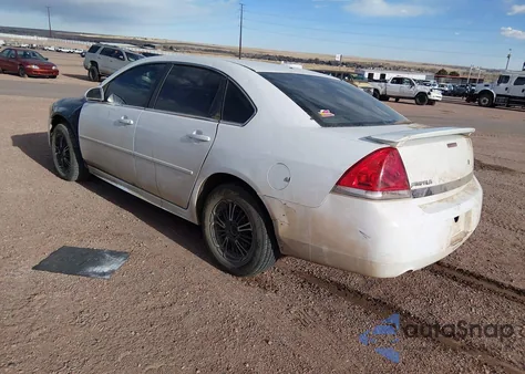 2011 Chevrolet Impala Police z USA, uszkodzony, nr VIN 2G1WD5EM8B1281939